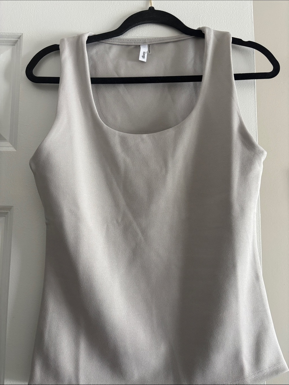 glam Scoop Neck Tank Top - Light Gray